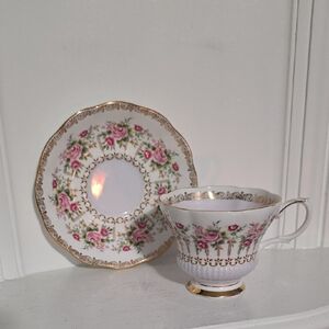 Royal Albert Tea Cup & Saucer Green Park Series Bone China England